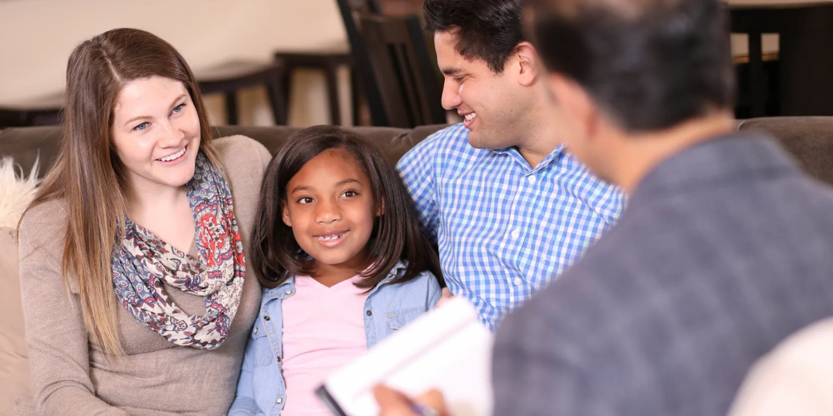 The Benefits of Talking to a Minnesota Insurance Agent Before Buying Insurance