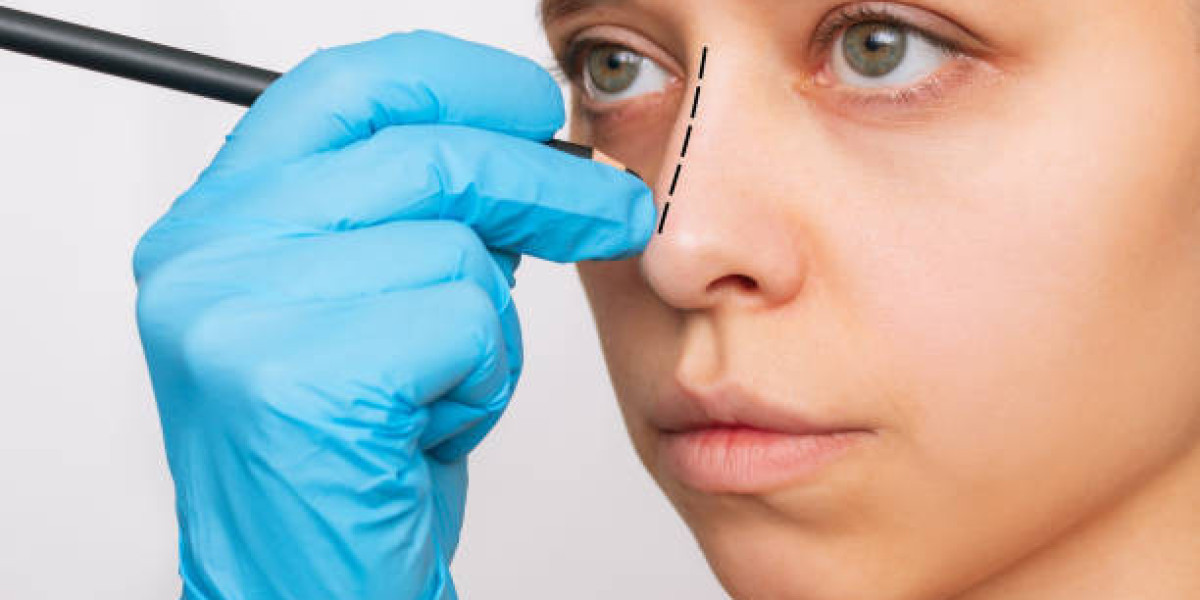 لماذا تختار عيادة تجميل في دبي لإجراء عملية الأنف القادمة؟