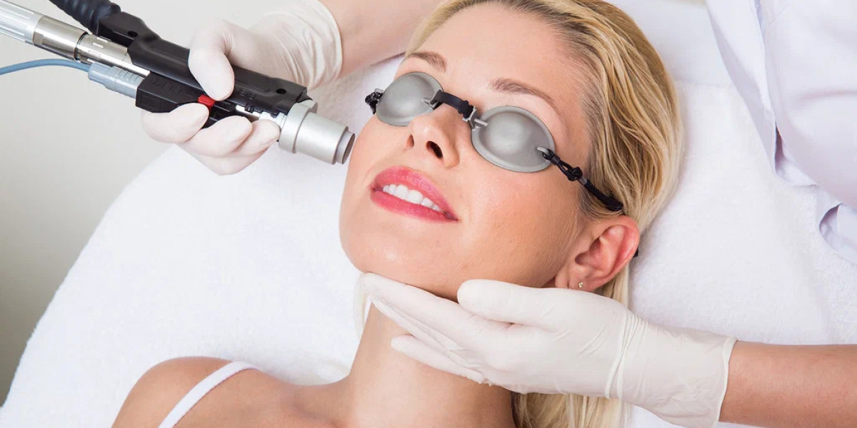 Is Fractional CO2 Laser Treatment Cost in Dubai suitable for sensitive skin?