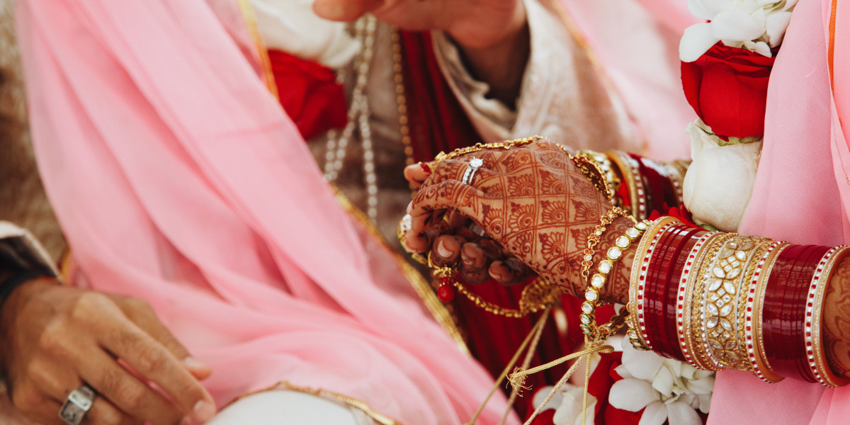 Elite Matrimonial Services in Delhi: Where Class Meets Compatibility