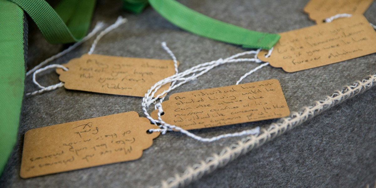 Custom Gift Tags for Elegant Packaging
