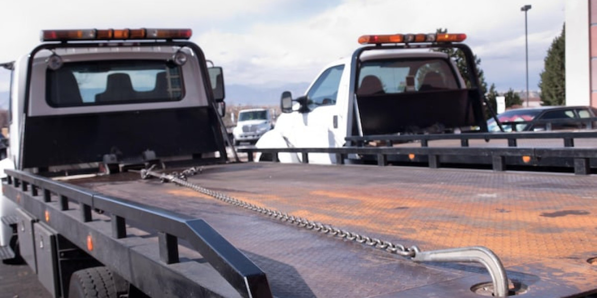 When Tractor Or Trailer Issues Require Wrecker Service In Scottsburg, IN