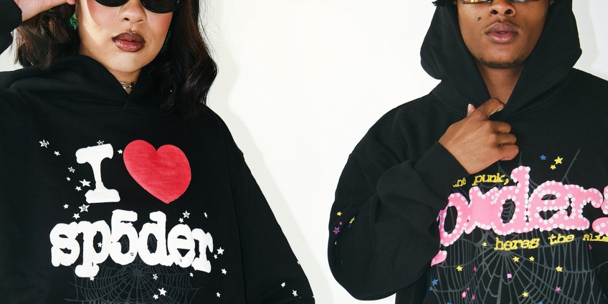 Streetwear Evolution SP5DER Hoodie and Vuori Clothing Combo