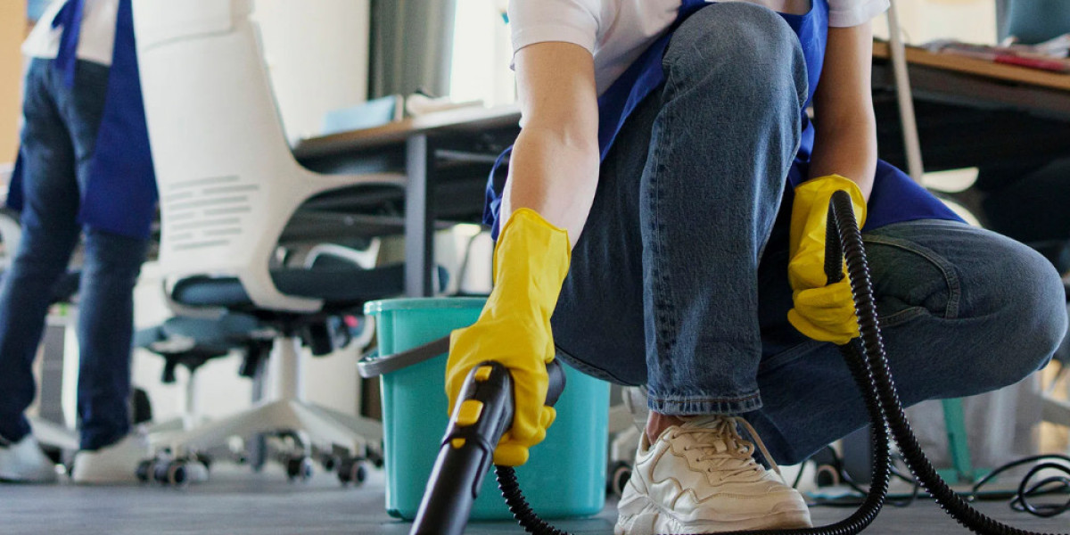 How Office Deep Cleaning Services Improve Workplace