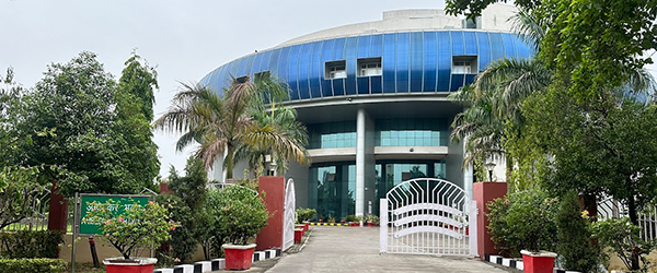 Best MBA Colleges in Lucknow: Fees, Ranking, Reputation, Admission