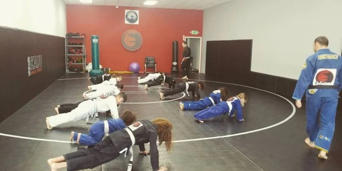 MMA Training Tarzana | Kids BJJ & Kickboxing Classes