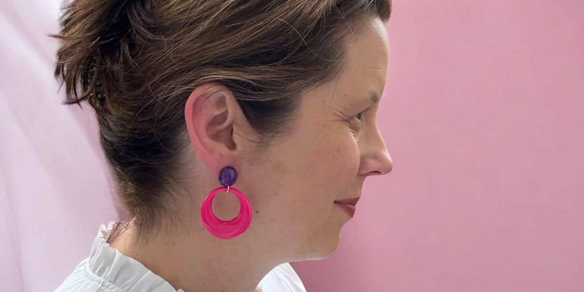 Bunte Ohrringe — Farbenfroher Schmuck für gute Laune