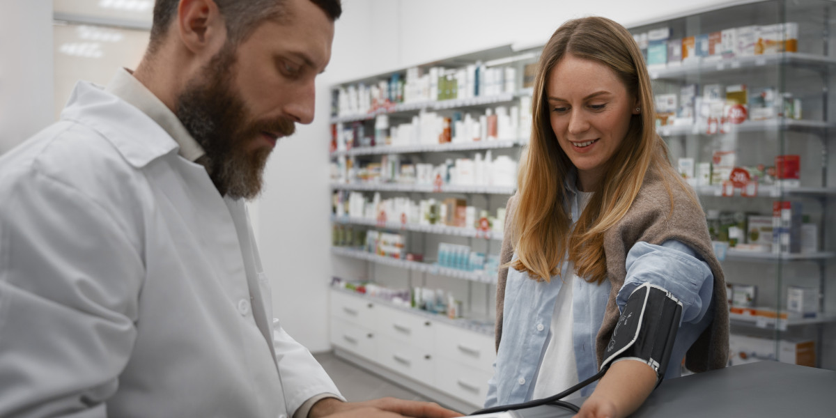 Tramadol 100 mg uitgelegd: wat je moet weten over gebruik, werking en risico’s