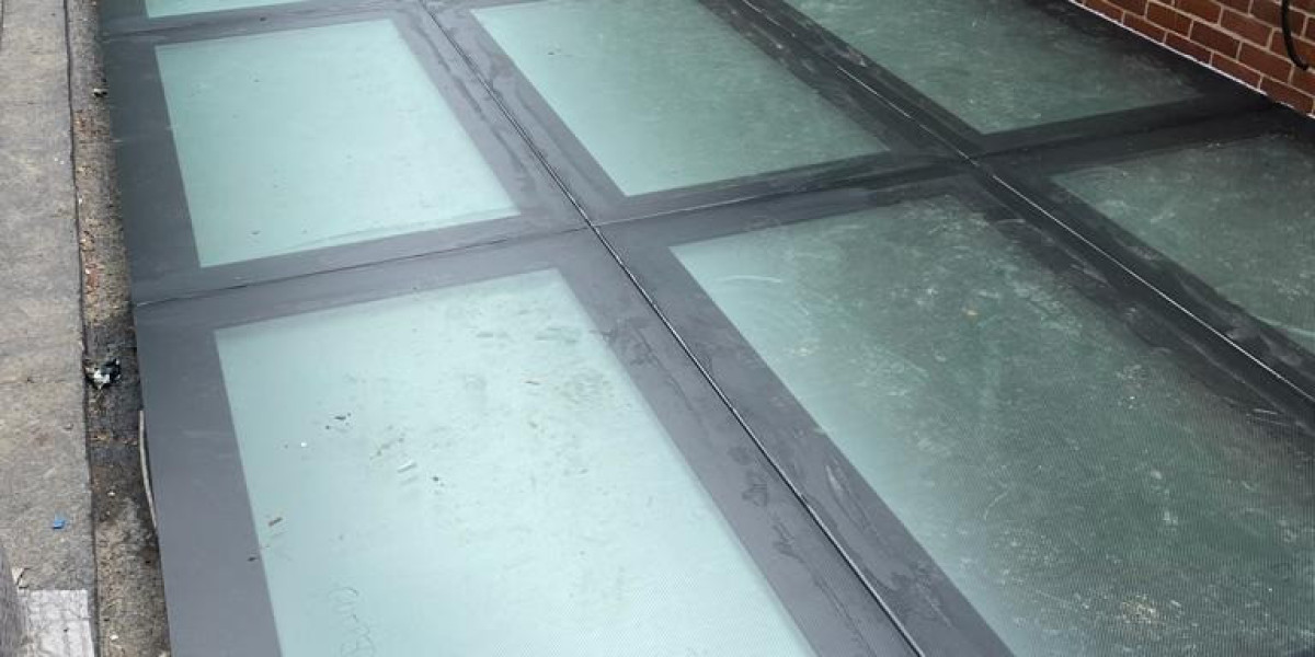 Transform Spaces With Skylights for Flat Roofs