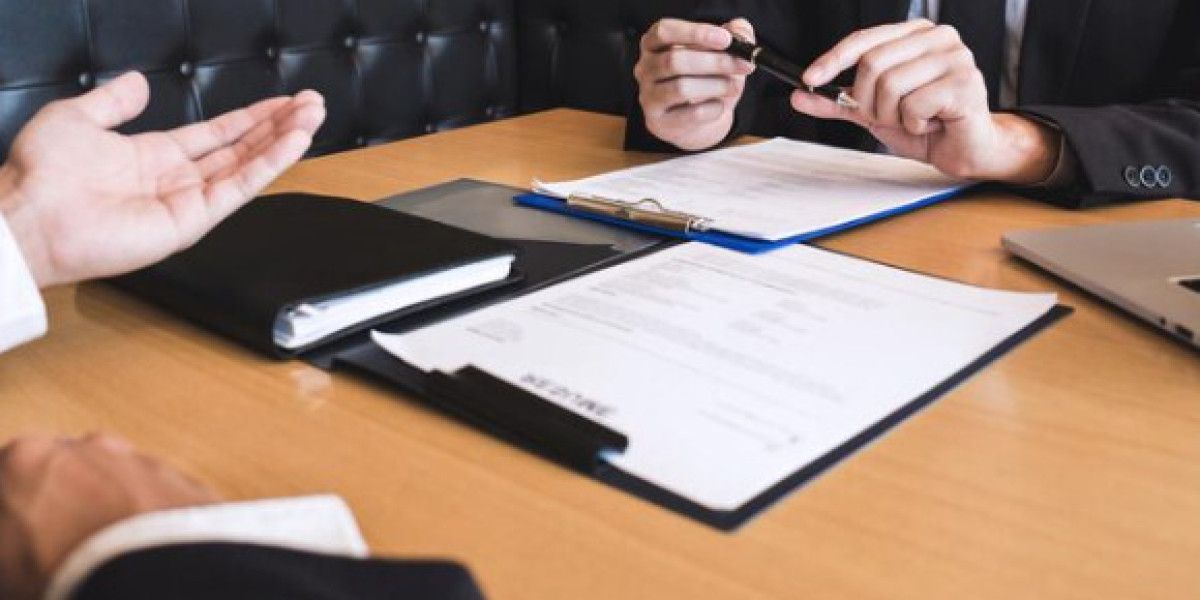 Visa Application Lawyer Ensures a Smooth Immigration Process.