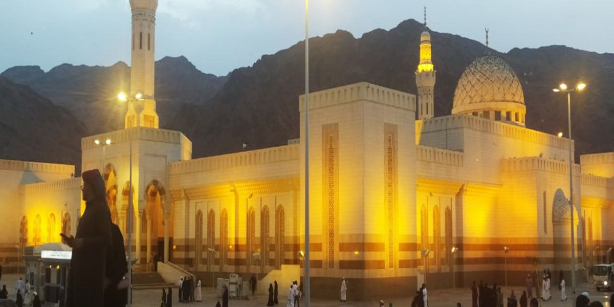 How to Find Cheap Umrah Packages from USA