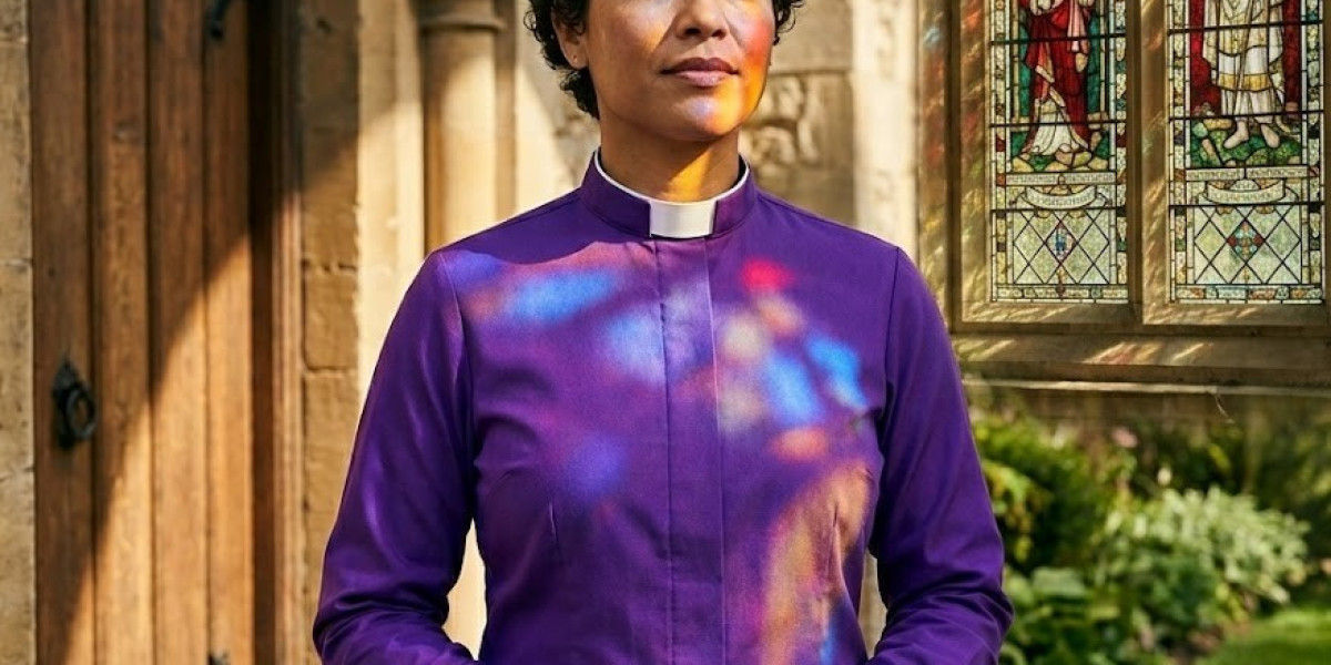 How Clergy Shirt Patterns Define Modern Women’s Style?