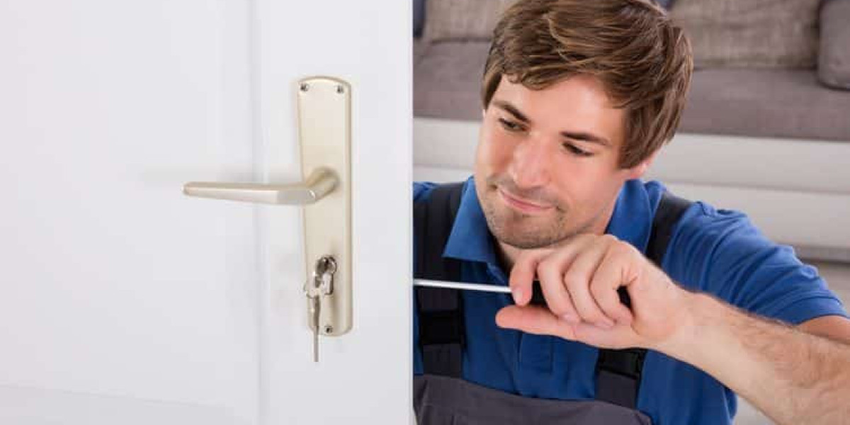 Door Not Locking? Fix It Fast with Expert Locksmith Help