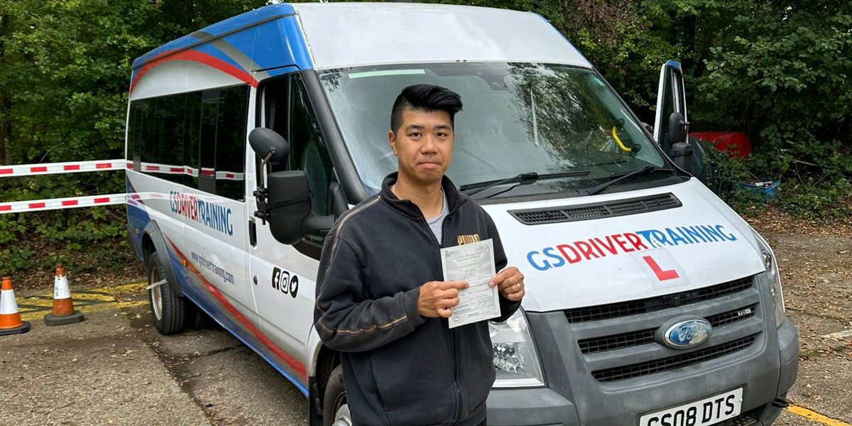 Why D1 Minibus Training Is Essential for Professional Drivers