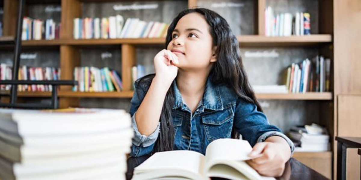 How Professional Assignment Support Helps Students Achieve Academic and Career Success
