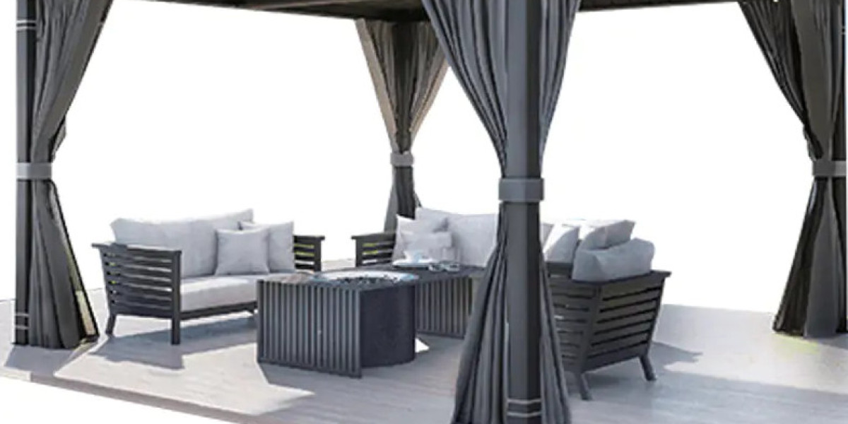 Creating a Relaxing Environment with an Outdoor Metal Pergola