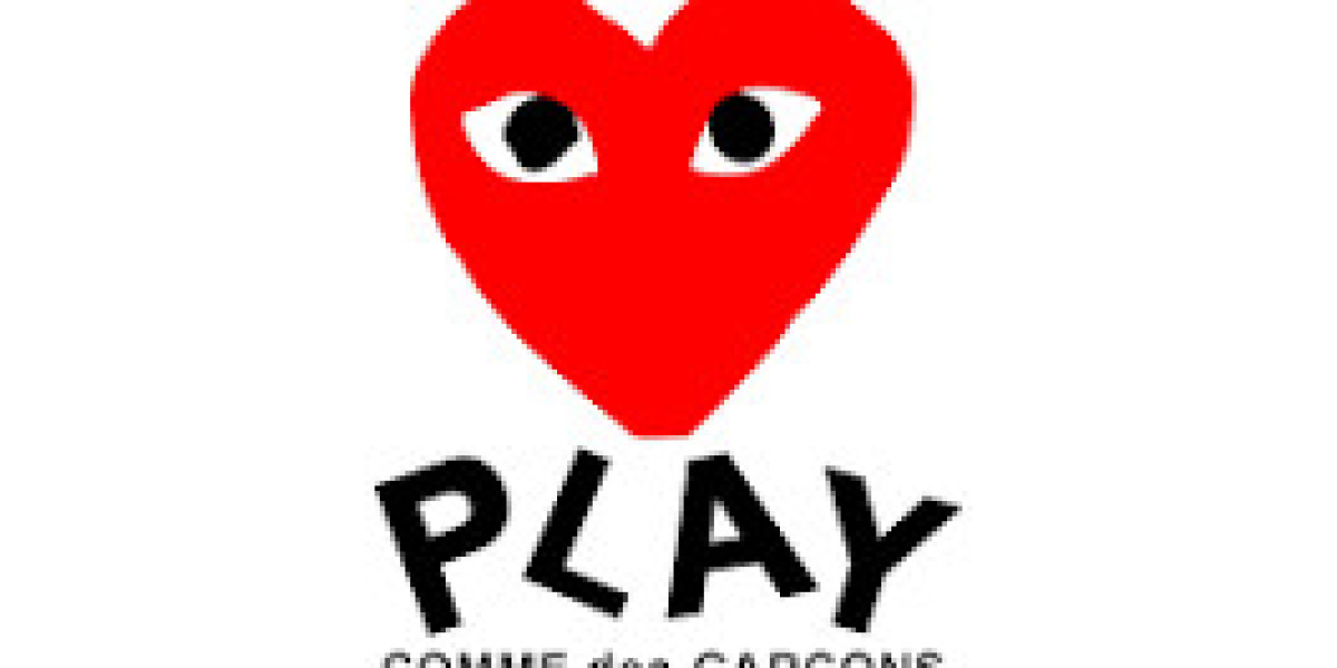 Comme Des Garçons México Official Online Boutique | Moda Exclusiva y Streetwear de Lujo
