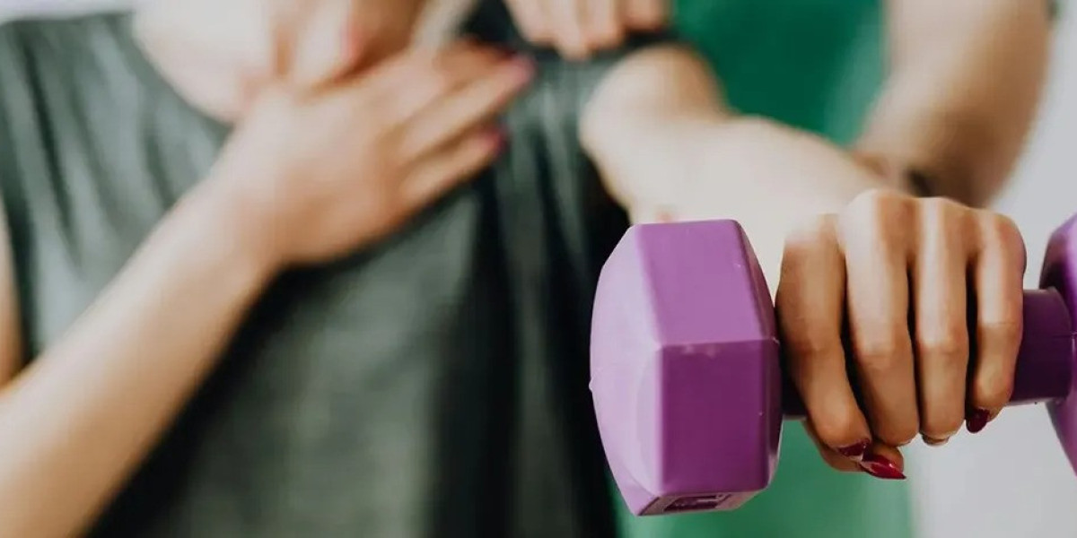 Why Laser Therapy in Cedar Park Is Becoming a Popular Choice for Pain Relief
