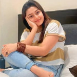 Juhi Patel Profile Picture