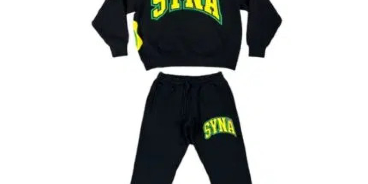 Syna World Tracksuit: Where Streetwear Meets Luxury and Everyday Comfort