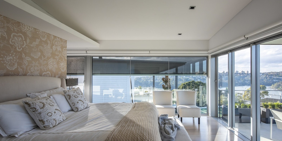 Luxury Architectural Homes and the Rise of Large-Span Glazing Systems