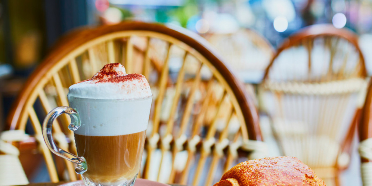 Best Chocolat Chaud in Paris: A Delicious Guide to the City’s Best Hot Chocolate Cafés
