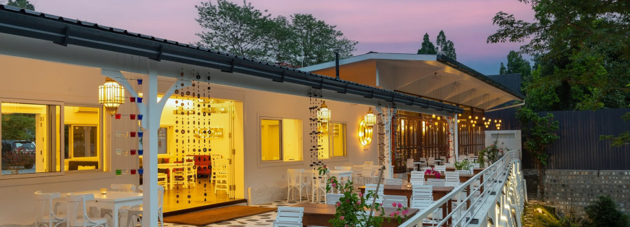 Foresta Cafe Cover Image