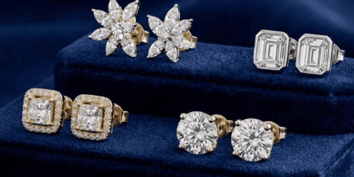 Lab-Grown Diamond Stud Earrings