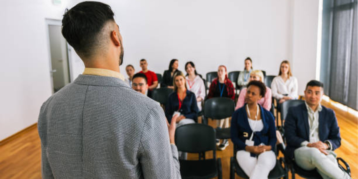 Best CLAT Coaching Classes in Delhi for Aspiring Law Students and Aspirants