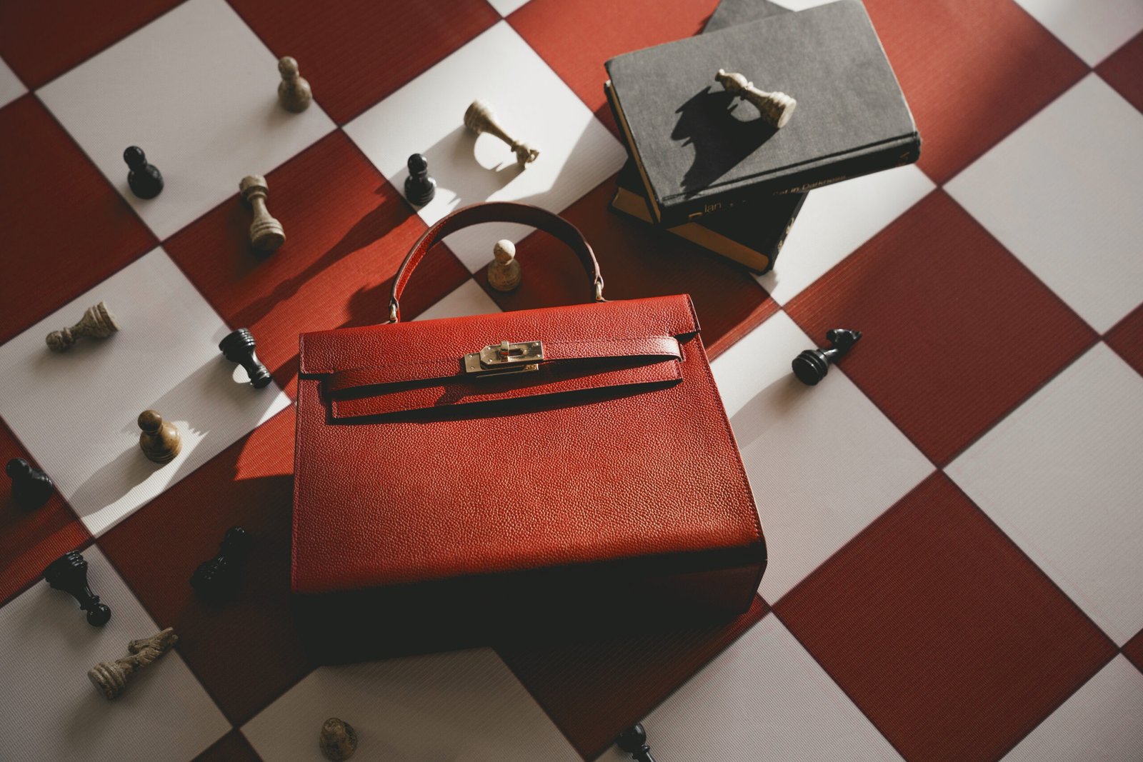 Design Your Custom Leather Bag in Pakistan | Tannro